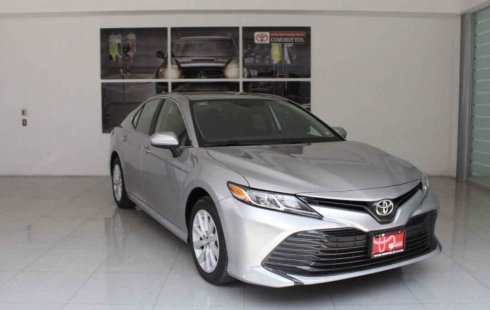 Pongo a la venta cuanto antes posible un Toyota Camry en excelente condicción