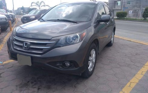 Pongo a la venta un Honda CR-V en excelente condicción