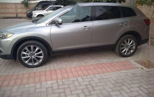 Me veo obligado vender mi carro Mazda CX-9 2015 por cuestiones económicas