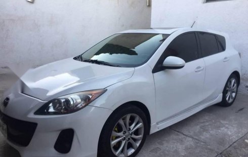 Tengo que vender mi querido Mazda 3 2010 en muy buena condición