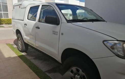 En venta un Toyota Hilux 2009 Manual en excelente condición