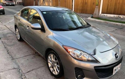 Pongo a la venta cuanto antes posible un Mazda 3 en excelente condicción a un precio increíblemente barato