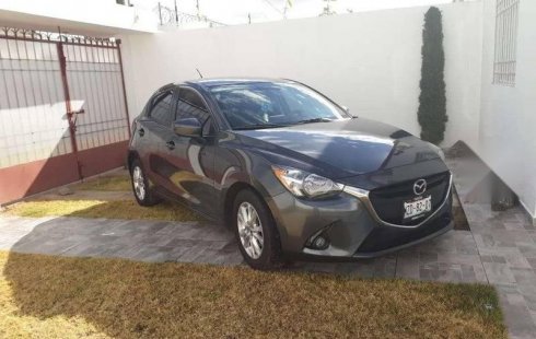 Pongo a la venta cuanto antes posible un Mazda 2 que tiene todos los documentos necesarios