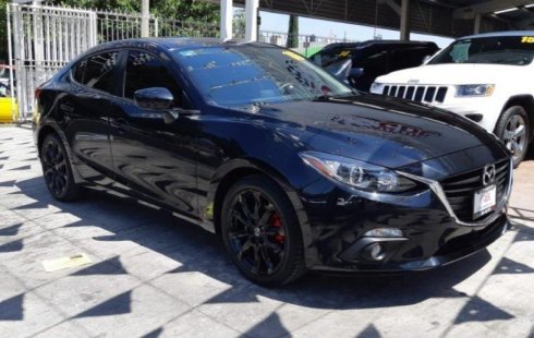 Vendo un Mazda 3 por cuestiones económicas