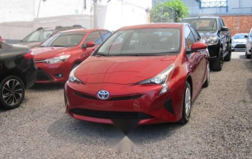Tengo que vender mi querido Toyota Prius 2017 en muy buena condición