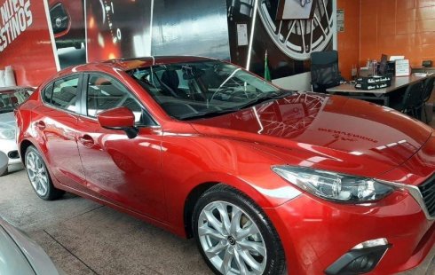 Coche impecable Mazda 3 con precio asequible