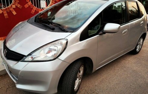 Quiero vender cuanto antes posible un Honda Fit 2014