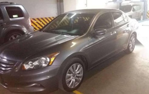 Precio de Honda Accord 2012