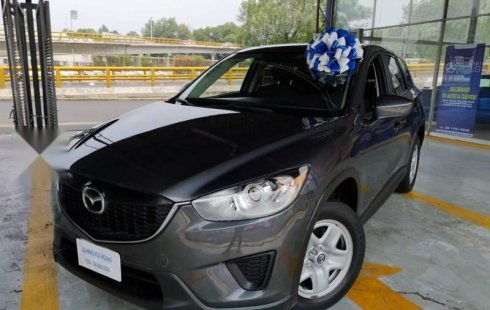 Carro Mazda CX-5 2014 de único propietario en buen estado