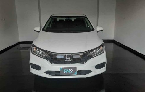 Un carro Honda City 2018 en Iztacalco