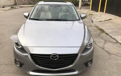 Un Mazda 3 2016 impecable te está esperando