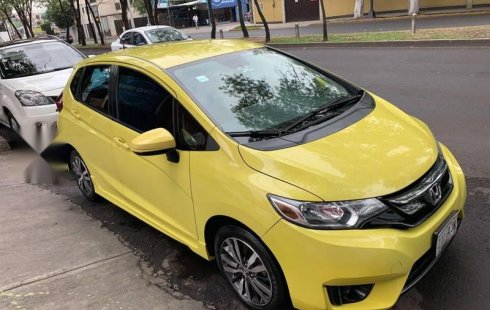 Vendo un Honda Fit en exelente estado