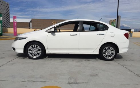 Un Honda City 2013 impecable te está esperando