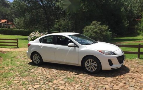 Auto usado Mazda 3 2013 a un precio increíblemente barato