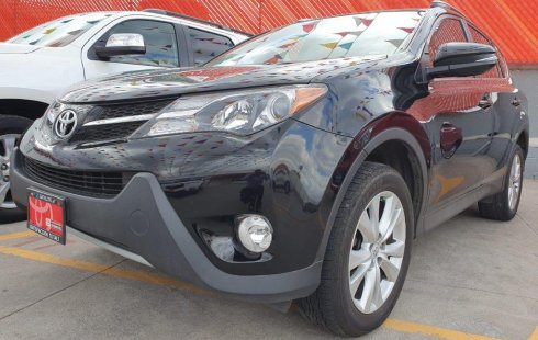 Vendo un carro Toyota RAV4 2015 excelente, llámama para verlo