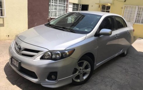 Vendo un carro Toyota Corolla 2013 excelente, llámama para verlo