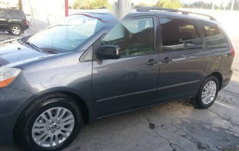 Toyota Sienna usado en Monterrey