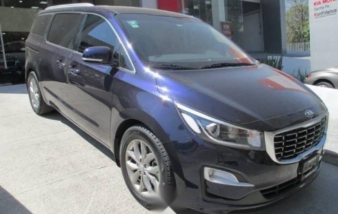 Tengo que vender mi querido Kia Sedona 2019 en muy buena condición