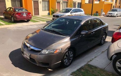 Vendo un Honda Civic por cuestiones económicas