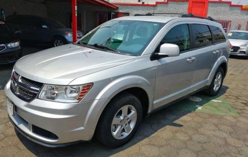 Pongo a la venta cuanto antes posible un Dodge Journey que tiene todos los documentos necesarios