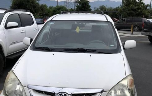 Vendo un Toyota Avanza en exelente estado