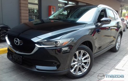 Quiero vender urgentemente mi auto Mazda CX-5 2019 muy bien estado