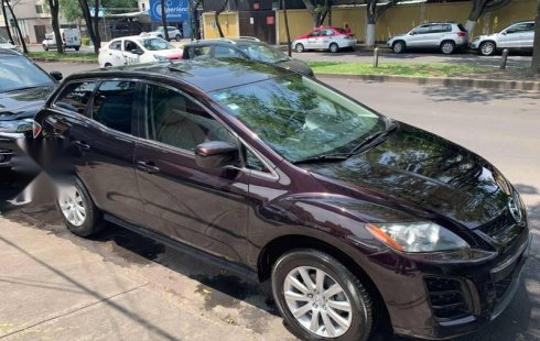 Un Mazda CX-7 2011 impecable te está esperando