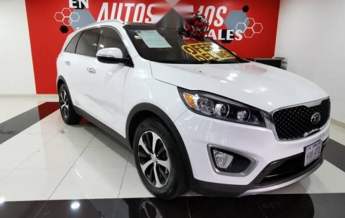 Coche impecable Kia Sorento con precio asequible