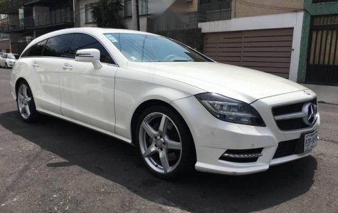 Tengo que vender mi querido Mercedes-Benz Clase CLS 2014 en muy buena condición