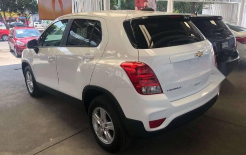 Tengo que vender mi querido Chevrolet Trax 2019 en muy buena condición