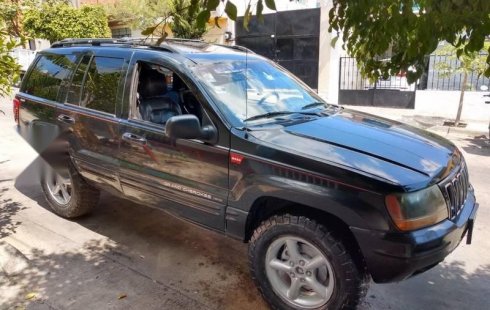 Quiero vender inmediatamente mi auto Jeep Grand Cherokee 2001 muy bien cuidado