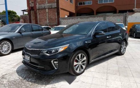 Pongo a la venta cuanto antes posible un Kia Optima que tiene todos los documentos necesarios