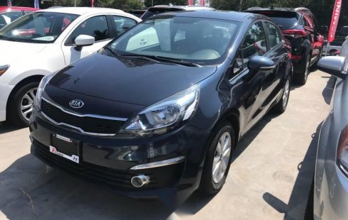 Tengo que vender mi querido Kia Rio 2017 en muy buena condición