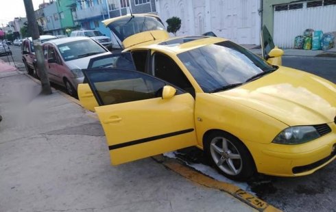 Quiero vender inmediatamente mi auto Seat Ibiza 2006 muy bien cuidado