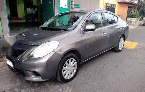 Urge!! En venta carro Nissan Versa 2014 de único propietario en excelente estado
