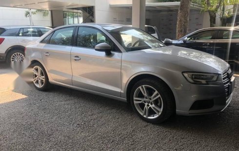 Vendo un carro Audi A3 2017 excelente, llámama para verlo