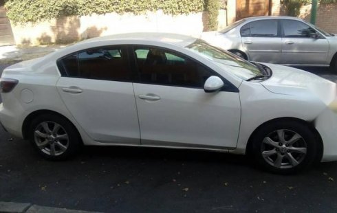 Vendo un Mazda 3 impecable