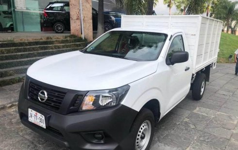 Quiero vender inmediatamente mi auto Nissan NP300 2018 muy bien cuidado