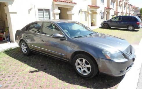Urge!! Un excelente Nissan Altima 2005 Automático vendido a un precio increíblemente barato en Cuautitlán Izcalli