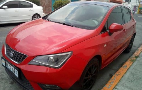 Vendo un carro Seat Ibiza 2013 excelente, llámama para verlo
