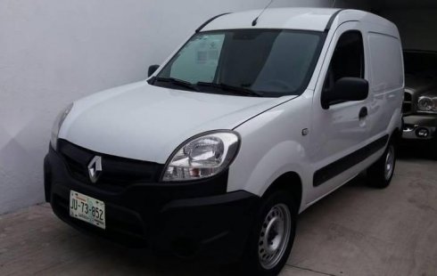 En venta un Renault Kangoo Express 2015 Manual en excelente condición