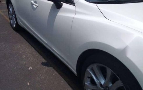Se vende un Mazda 6 de segunda mano