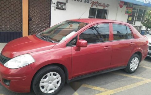 Vendo un carro Nissan Tiida 2014 excelente, llámama para verlo
