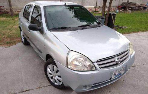 Quiero vender cuanto antes posible un Nissan Platina 2004