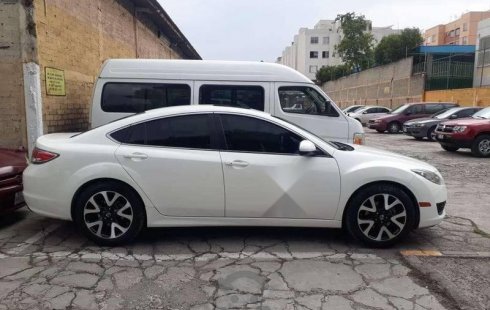 Un Mazda 6 2010 impecable te está esperando