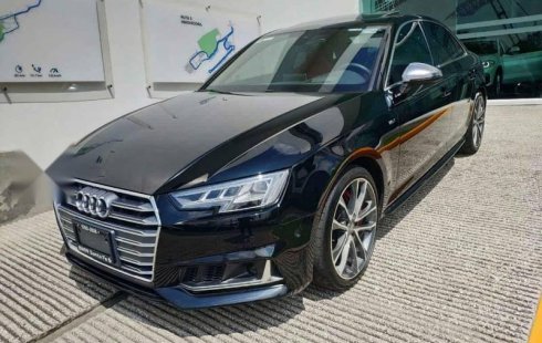Pongo a la venta cuanto antes posible un Audi S4 en excelente condicción