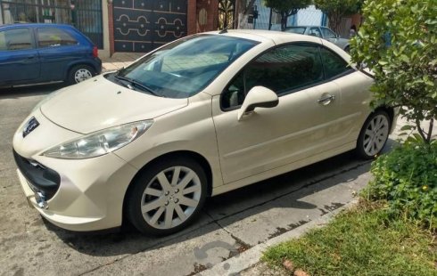 Tengo que vender mi querido Peugeot 207 2008 en muy buena condición