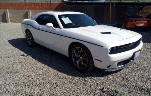 En venta un Dodge Challenger 2016 Automático muy bien cuidado