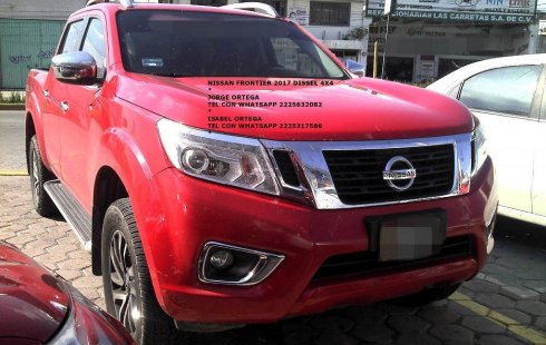 Quiero vender urgentemente mi auto Nissan Frontier Pro 4x 2017 muy bien estado