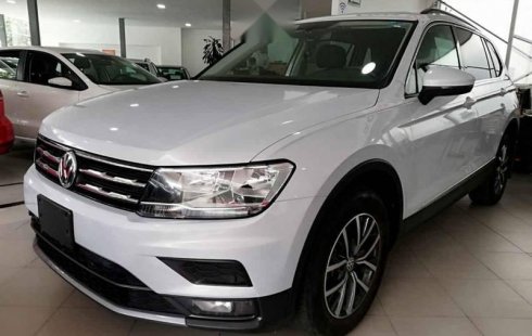 Quiero vender un Volkswagen Tiguan en buena condicción